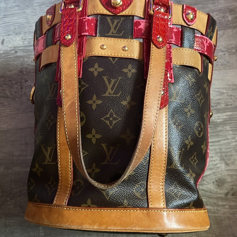 Louis Vuitton limited edition rubis neo bucket monogram crocodile leather - Picture 3 of 17